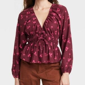 Nwt universal thread medium peasant blouse